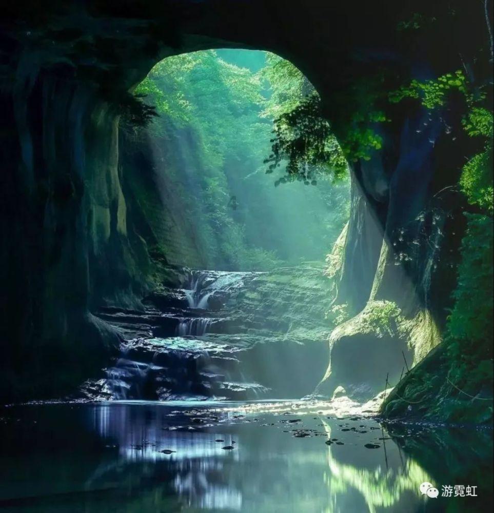 中国“最帅”医生走红,17岁高分考进中山大学,25岁博士毕业