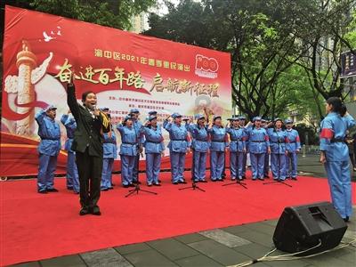 火箭榜眼新赛季令人失望，苦心经营3年化为泡影，是否该考虑重建