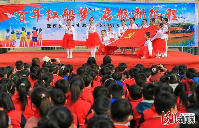中华民族共同体体验馆今年首期体验项目开展！少林功夫、川剧变脸都来啦