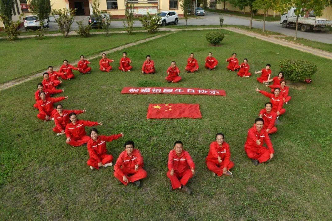 知道日报2015.05.10往期回顾康乃馨为什么是母亲节之花?登录 还没有百度账号——让知识在星球上碰撞